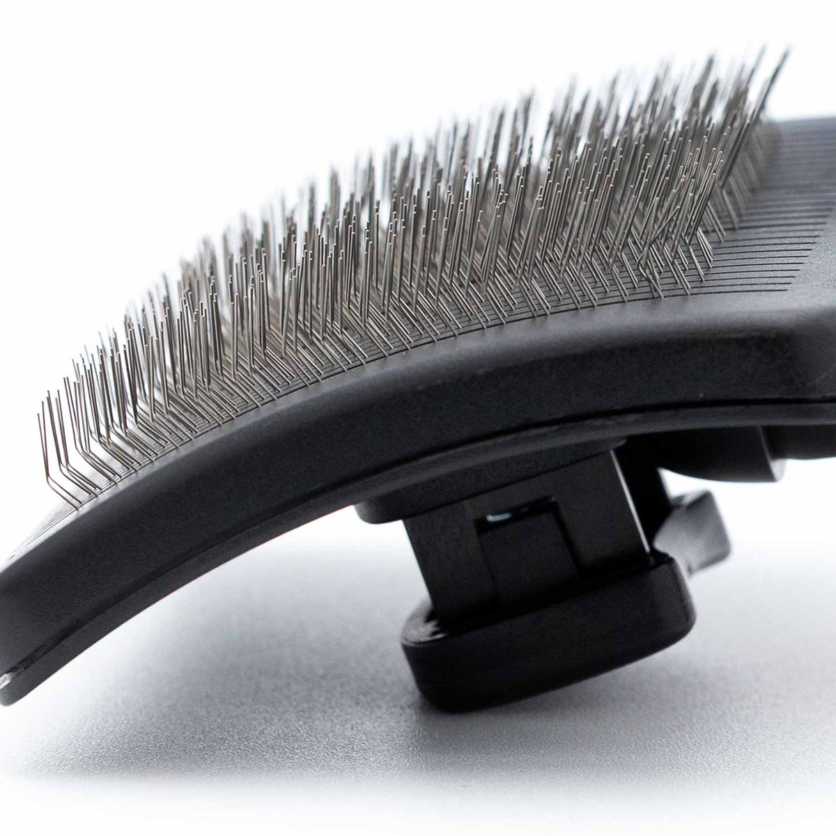 Jeffers Self-Cleaning Slicker Grooming Brush